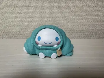 산리오 옷 갈아입는 중 시나모롤