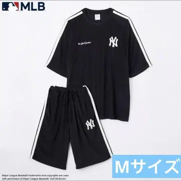 MLB 공식 양키스 파일 원단 반팔 상의 & 하프 팬츠 셋업