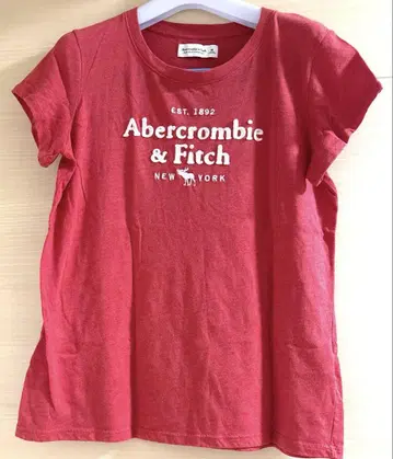 새상품급 Abercrombie & Fitch 반팔 티셔츠 M