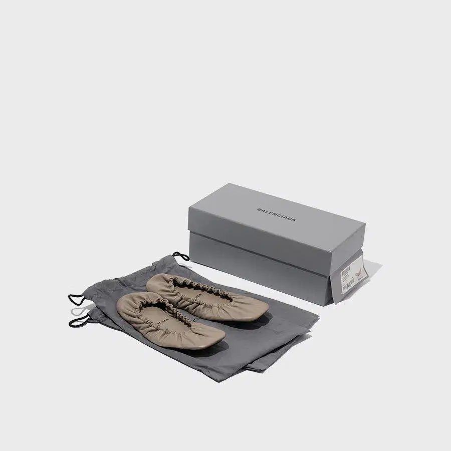 BALENCIAGA flat EU39 (womens)