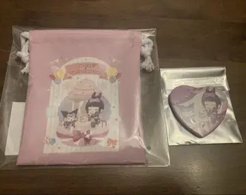 제5인격 산리오 콜라보 피의 여왕 캔뱃지, 복주머니
