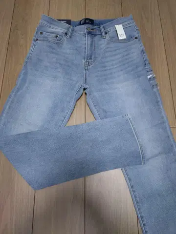 미사용 새상품 GAP 30 x 30 SLIM SOFT WEAR