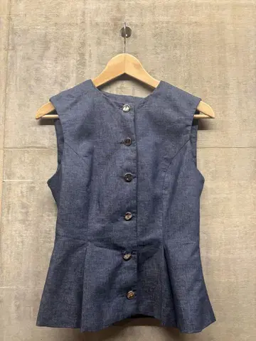 ZARA 상의