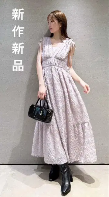 신상 택 포함 새상품 스나이델 자카드 드로스트 틸 디테일 원피스