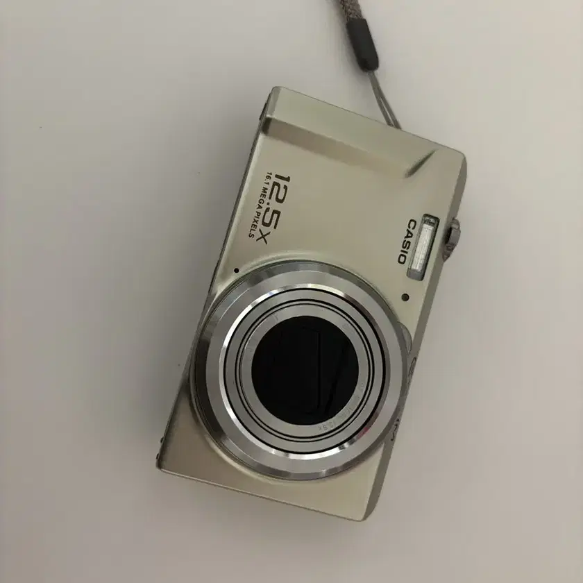 Casio EX-ZS150 Xlim on Bunjang Global Site.