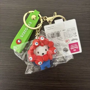 오사카 만박 산리오 미야쿠미야쿠 변신 키링 포차코