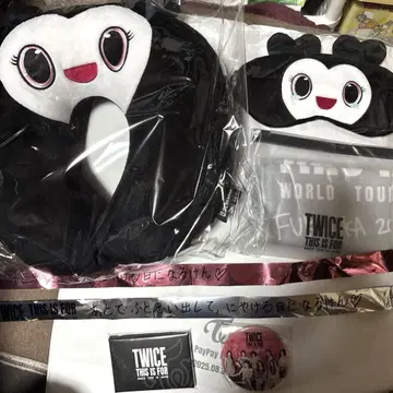 TWICE THIS IS FOR 업그레이드 혜택 굿즈