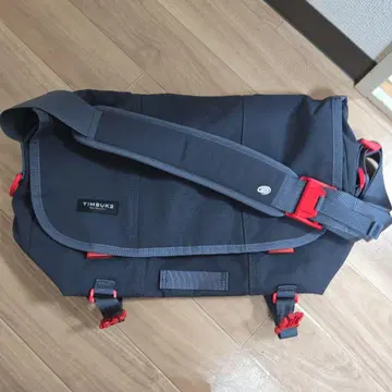 팀벅2 Timbuk2 클래식 메신저 백 M 사이즈