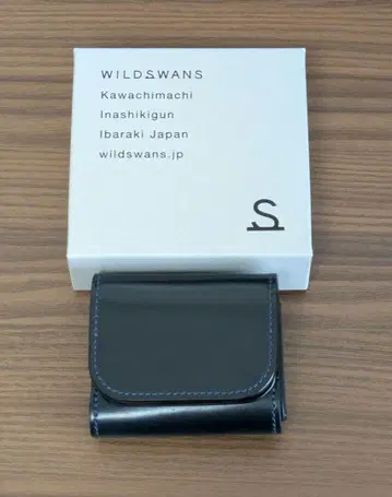 WILDSWANS 3단 폴더형 지갑 STELLA 쉘 코도반