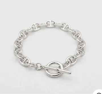 GRAiL 목걸이