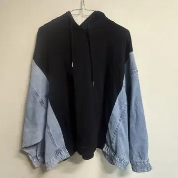 EGOIST 후드 부착 후드티