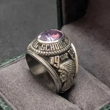 Balfour CEL 1984년 12호 페루 중앙 고등학교 카보숑컷