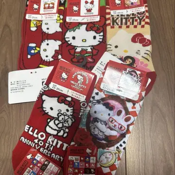 헬로키티 50주년 기념 삭스 5켤레 세트 양말 kitty 레트로