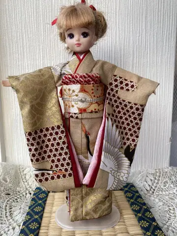 리카짱 옷 갈아입기 기모노 (하자품)