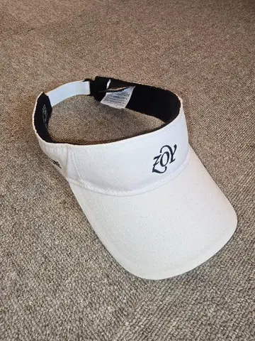 New Era 화이트 바이저 STAY ON THE LINE