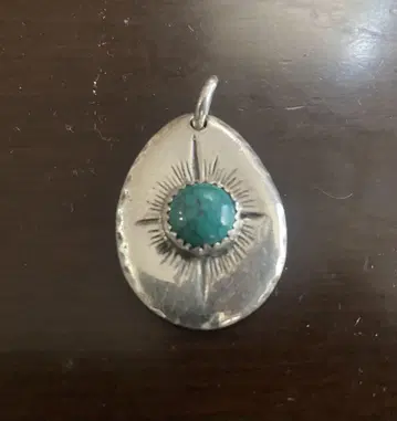 터콰이즈 부착 실버 펜던트