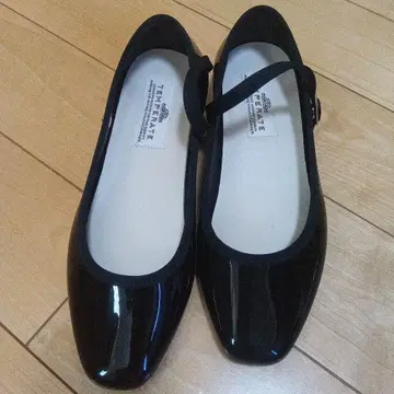 템퍼레이트 레인 슈즈