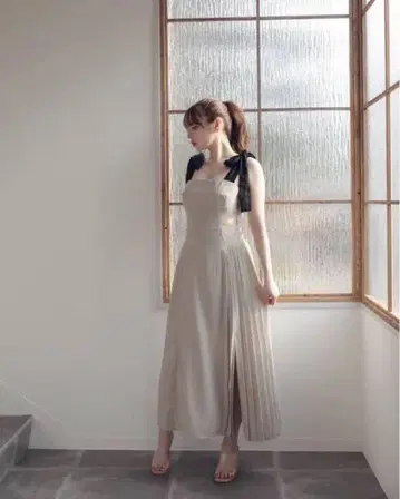andmarry Ann ribbon pleats dress