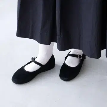 새상품급 Sccuscia MARYJANE CLASSIC BLACK 37