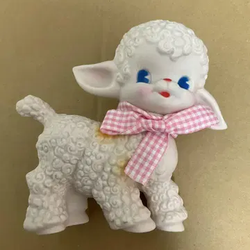 양 소프트 비닐 피규어 레트로