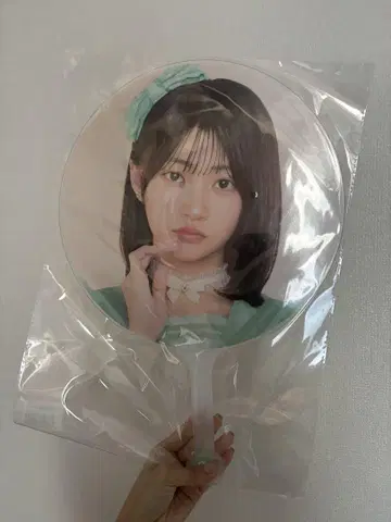 큐스트 이타쿠라 카나 부채