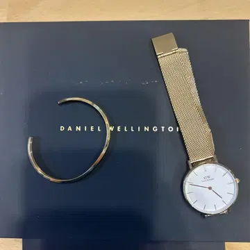 Daniel Wellington 시계, 뱅글