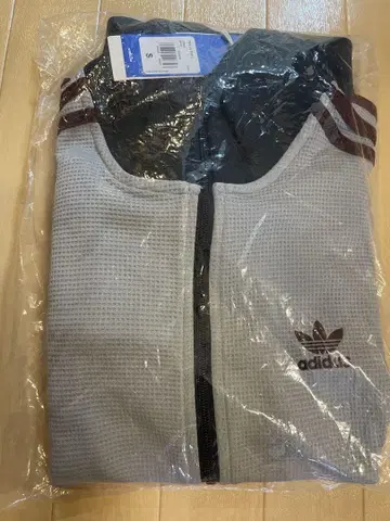 미사용품 한국 adidas 와플 트랙 자켓