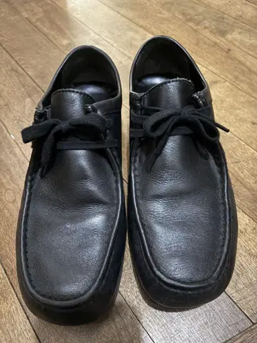 GU 모카신 가죽 신발 26.0cm