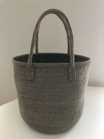 마가렛호웰 바스켓백