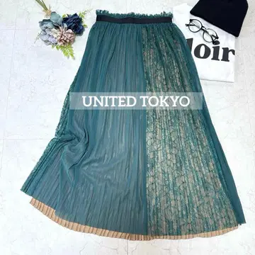 새상품급 UNITED TOKYO 더블 플리츠 스커트 그린 베이지