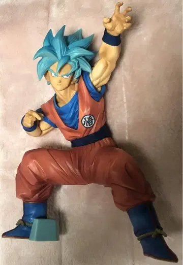 손오공 피규어 약 25cm