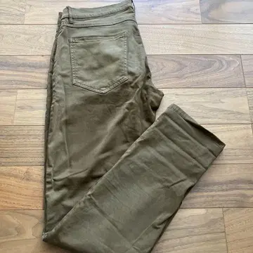 ZARA MAN 아마 M