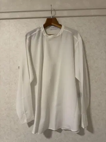 RM242 017 PLEATED SHIRT SIZE 4