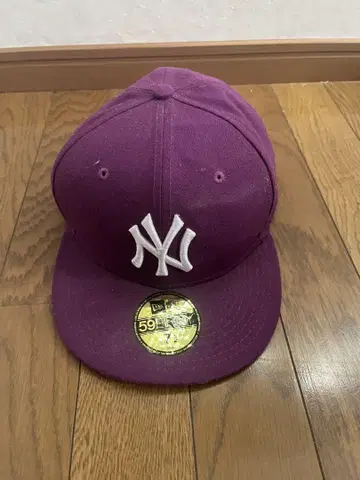뉴욕 양키스 59FIFTY 캡 퍼플