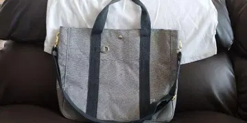 그레이 토트백 칸막이 포함 펠리시모