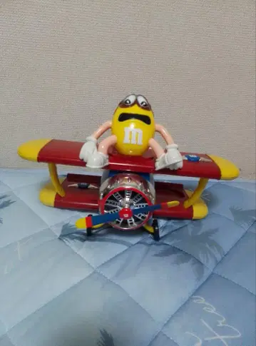 가격 인하! m&m's 엠앤엠즈 디스펜서 비행기