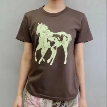 Labyrins Dont Cry Horse Tshirt Charcoal