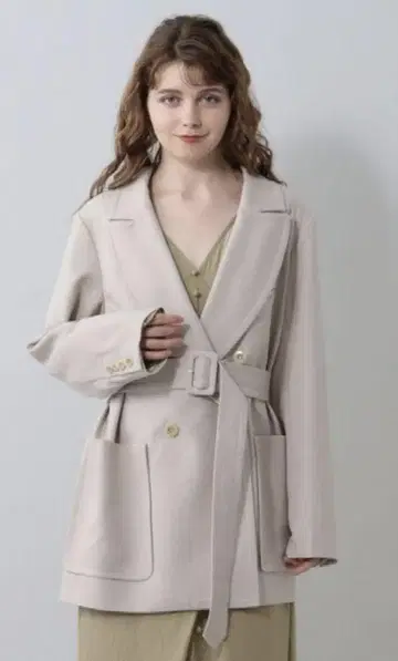 DEICY MECOUTURE 피크 라펠 자켓 코트