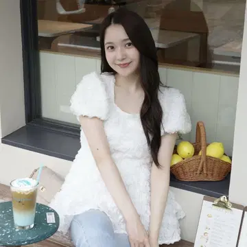 Maison de lyla 플라워 페플럼 튤 상의
