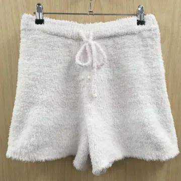젤라또피케 보더 숏팬츠 F0903B04