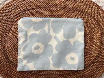 마리메꼬 파우치