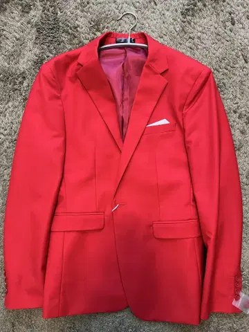 미사용 새상품 남성용 빨간색 자켓