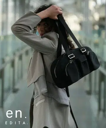 미사용 새상품 EDITA. 에디타 핸드백 블랙