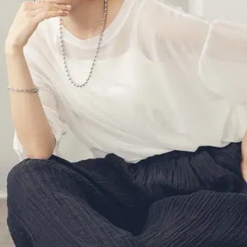 [ 새상품급 ] hunch 시어 반팔 T셔츠