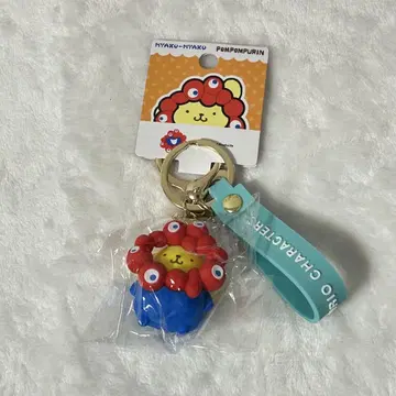 오사카 간사이 박람회 한정판 미야쿠미야쿠 변신 산리오 키링 폼폼푸딩