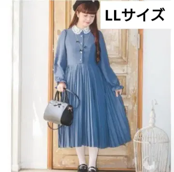 m petit 레이스 옷깃 플리츠 원피스