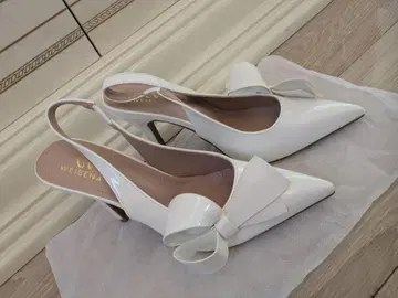 화이트 스틸레토 하이힐 23.5cm