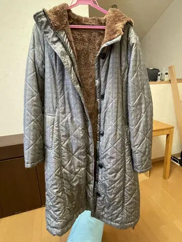 벨메종 보아 안감 벤치 코트