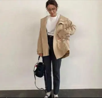 OHGA 벤리 자켓 베이지 시착만 한 상품