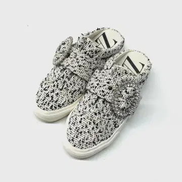 ZARA 비쥬 장식 화이트 블랙 트위드 클로그 뮬 스니커즈 E2346